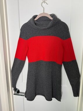 Athleta Charcoal Gray and Bright Red Cowl Neck Cashmere Sweater